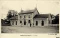MEHUN-sur-YEVRE - (Cher) - La cour de la gare - Editeur : B.F. à Paris n°1.