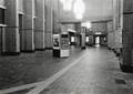 170507, Interieur van het N.S.-station Naarden-Bussum te Bussum: hal., Nederlandse Spoorwegen, fotograaf