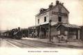 SAINT-JULIEN du SAULT (Yonne) - La Gare - Arrivée d'un train.