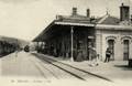 33 - MILLAU (Aveyron) - La gare - Arrivée d'un train.
