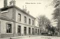 CLERES (Seine-Inférieure) - La cour de la gare.