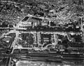 25595, Luchtfoto van een gedeelte van de stad Utrecht, uit het zuidwesten, met op de voorgrond het Centraal Station (Stationsplein) en de Stationswijk. In het midden de Catharijnesingel en daarachter het noordwestelijke deel van de binnenstad., Koninklijke Luchtmacht, fotograaf