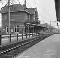 153274, Gezicht op de perronzijde van het N.S.-station Soest te Soest., Nederlandse Spoorwegen, fotograaf