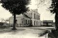 EVRON (Mayenne) - La cour de la Gare - Numéro 2257.