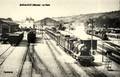 BAR le DUC (Meuse) - Vue générale sur la gare avec le départ d'un train.