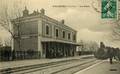VALREAS (Vaucluse) - La gare et le train - Editeur : Bauer-Marquet à Dijon.