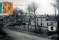 LUSSAC les CHATEAUX (Vienne) - La cour de la gare.