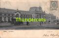 CPA MONS LA GARE TRAM ( GRAND PLI !! )