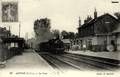 12 - AUFFAY (Seine-Inférieure) - La gare et le Train - Editeur : E. Douillet, photographe.