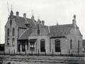 156904, Gezicht op het station Ressen-Bemmel van de Staatsspoorwegen te Ressen., Onbekend