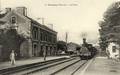 28 - VIVONNE (Vienne) - Vue intérieure de la gare, arrivée d'un train.