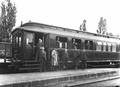 152296, Afbeelding van leden van de N.S.-directie bij het inspectierijtuig NS A 6001 van de N.S. op het N.S.-station Utrecht Maliebaan te Utrecht., Nederlandse Spoorwegen, fotograaf