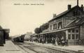 HESDIN (Pas de Calais) - La Gare - Arrivée d'un Train - Editeur : A.Armand, imprimeur.