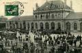 SEDAN (Ardennes) - La Place de la Gare - Editeur : Suzaine Pierson n°72.