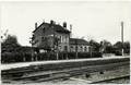 3 - SANTES (Nord) - La gare en 1955 - Editeur : Combier à Macon.