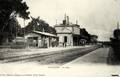 VALOGNES (Manche) - La Gare côté voies - Editeur : L.Brisset, libraire, papetier, relieur.