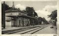 JAUNAY-CLAN (Vienne) - Intérieur de la gare, côté des voies.