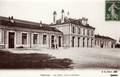 CAHORS (Lot) - la Gare, cour extérieure - Editeur : B.F. à Paris.