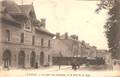 LAVAL - La Gare de Tramway et la Rue de la Gare