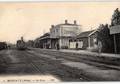 2 - MARGAUX (Gironde-Médoc) - La gare et le train.