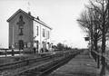 150780, Gezicht op de perronzijde van het N.S.-station Visvliet te Visvliet., Nederlandse Spoorwegen, fotograaf