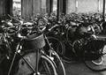 171217, Afbeelding van gestalde fietsen bij het N.S.-station Beverwijk., Nederlandse Spoorwegen, fotograaf