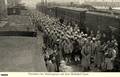LAON (Aisne) - Débarquement ou embarquement de troupes en 1916 à la gare.