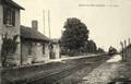 DREUIL les AMIENS (Somme) - La Gare - Arrivée d'un train.