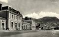 LA BOURBOULE (P.-de-D.) - La cour de la Gare à la fin des années 1950 - Editeur : Elcé.