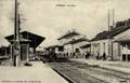 LIVRON (Drôme) - Intérieur de la gare, côté des voies - Editeur : J. de Lapassal, photographe.