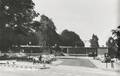 605769, Gezicht op de ingang aan de noordzijde van het N.S.-station Driebergen-Zeist te Driebergen-Rijsenburg., Geitz, B., fotograaf