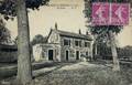 AZAY le RIDEAU (I-et-L.) - La cour de la gare - Editeur : A.P. à Tours n°49.