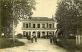 MONNAIE (I.-et-L.) - La cour de la gare - Editeur : Saulas.