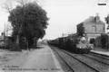 780 - COURVILLE (Eure et Loir) - La gare et le train.