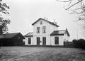 166821, Gezicht op het N.S.-station Arnemuiden te Arnemuiden., Nederlandse Spoorwegen, fotograaf