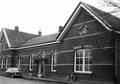 150147, Gezicht op de voorgevel van het N.S.-station Bedum te Bedum., Nederlandse Spoorwegen, fotograaf