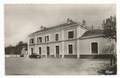 33 - CHAUFFAILLES (Saône et Loire) - La cour de la gare.