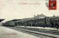 LANGRES (Haute-Marne) - Intérieur de la gare de Langres-Marne - Collection : E.Teyssaire, journaux n°14.