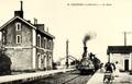 14 - COUERON (Loire-Inférieure) - La gare - Arrivée d'un train - Editeur : F. Chapeau à Nantes.