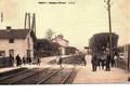 ESBLY (S. et M.) - Le passage à niveau et la gare.