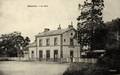 MAURON (Morbihan) - La cour de la gare.