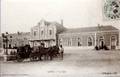 Ce sujet présente plusieurs cartes postales anciennes des Gares de Laval.