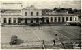 MORLAIX (Finistère) - La cour de la gare vers 1950.