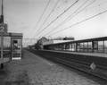 153064, Gezicht op de perronzijde van het N.S.-station Culemborg te Culemborg., Nederlandse Spoorwegen, fotograaf