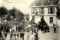 FRASNE (Doubs) - Comice agricole 1909 - Réception des invités à la gare.