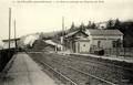 LE CELLIER (Loire-Inf.) - La Gare au passage de l'Express de Paris - Editeur : ELD n°1.