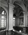 168550, Interieur van het N.S.-station Den Haag H.S. te Den Haag: vestibule in het Koninklijk paviljoen (Koninklijke wachtkamer)., Hartemink, P., fotograaf