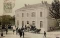 VALREAS (Vaucluse) - La cour de la gare - Editeur : C.Granet, photographe n°52.