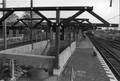 155949, Gezicht op het in aanbouw zijnde nieuwe stationsgebouw van het N.S.-station Ede-Wageningen te Ede., Tappen, E., fotograaf