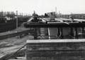 169152, Gezicht op de in aanbouw zijnde fly-over aan de noordzijde van het N.S.-station Utrecht C.S. te Utrecht., Nederlandse Spoorwegen, fotograaf